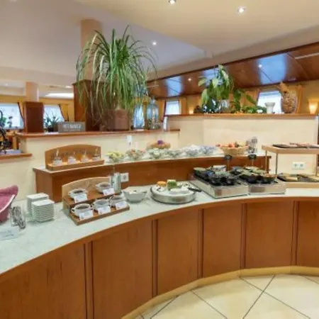Posthotel 3*