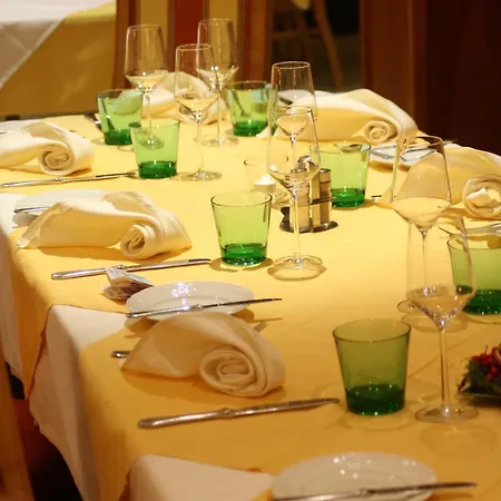 فندق Posthotel
