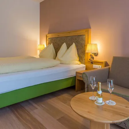 Posthotel 3* رادستادت