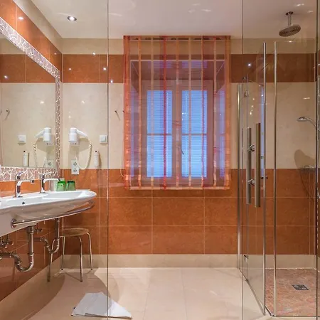 Posthotel 3* رادستادت