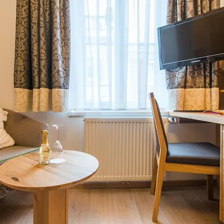 فندق Posthotel